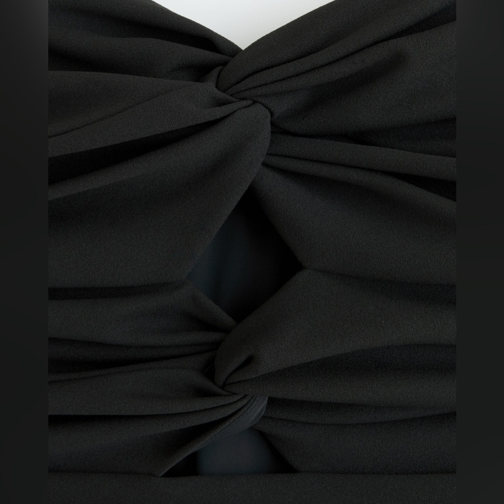 *NWT* Abercrombie & Fitch Ruched Front Cutout Asymmetrical Midi Dress, Size SP - Picture 2 of 14